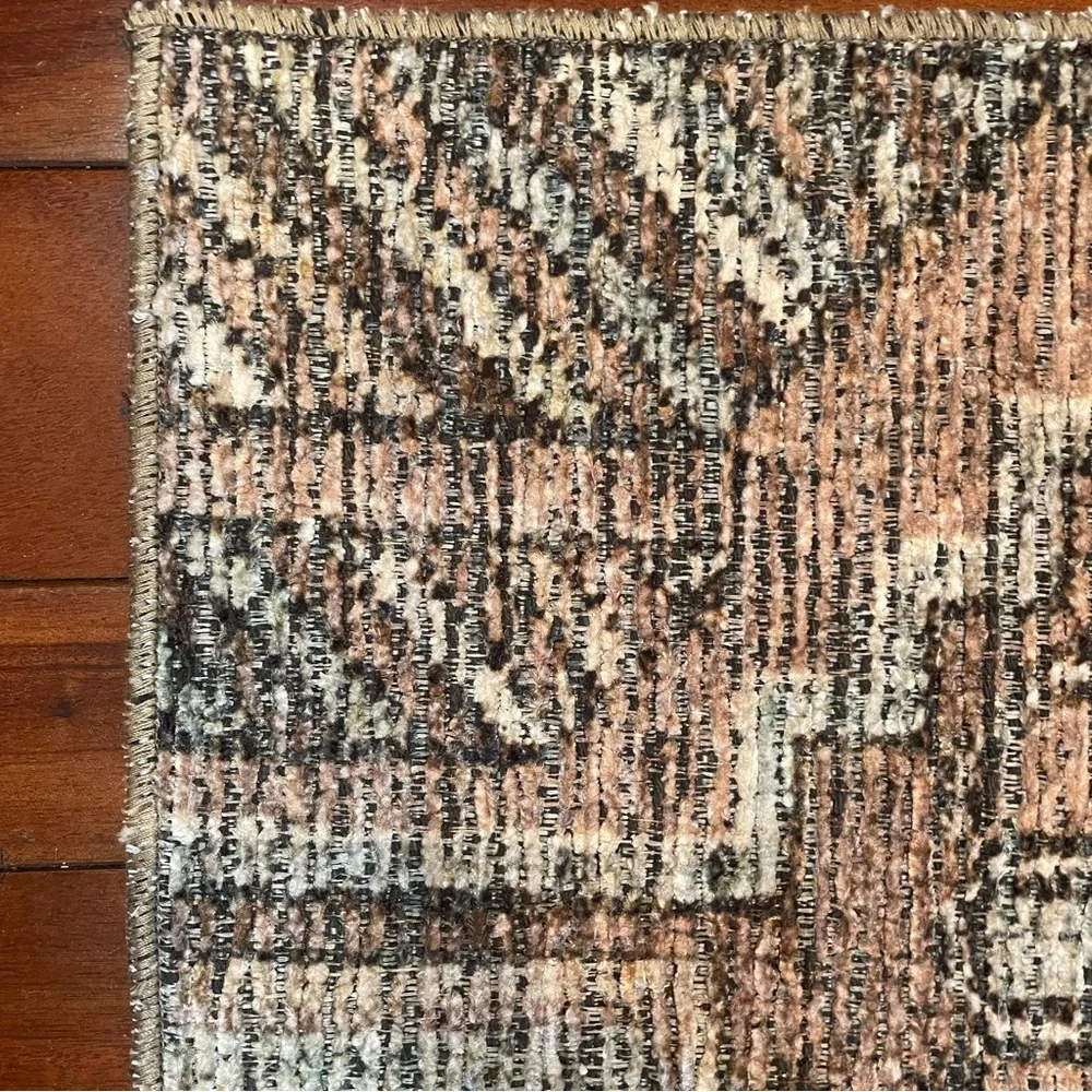 Ruggee Washable Area Rug NWT 24” X 40” Boho Tribal Neutral Farmhouse Absorbent
